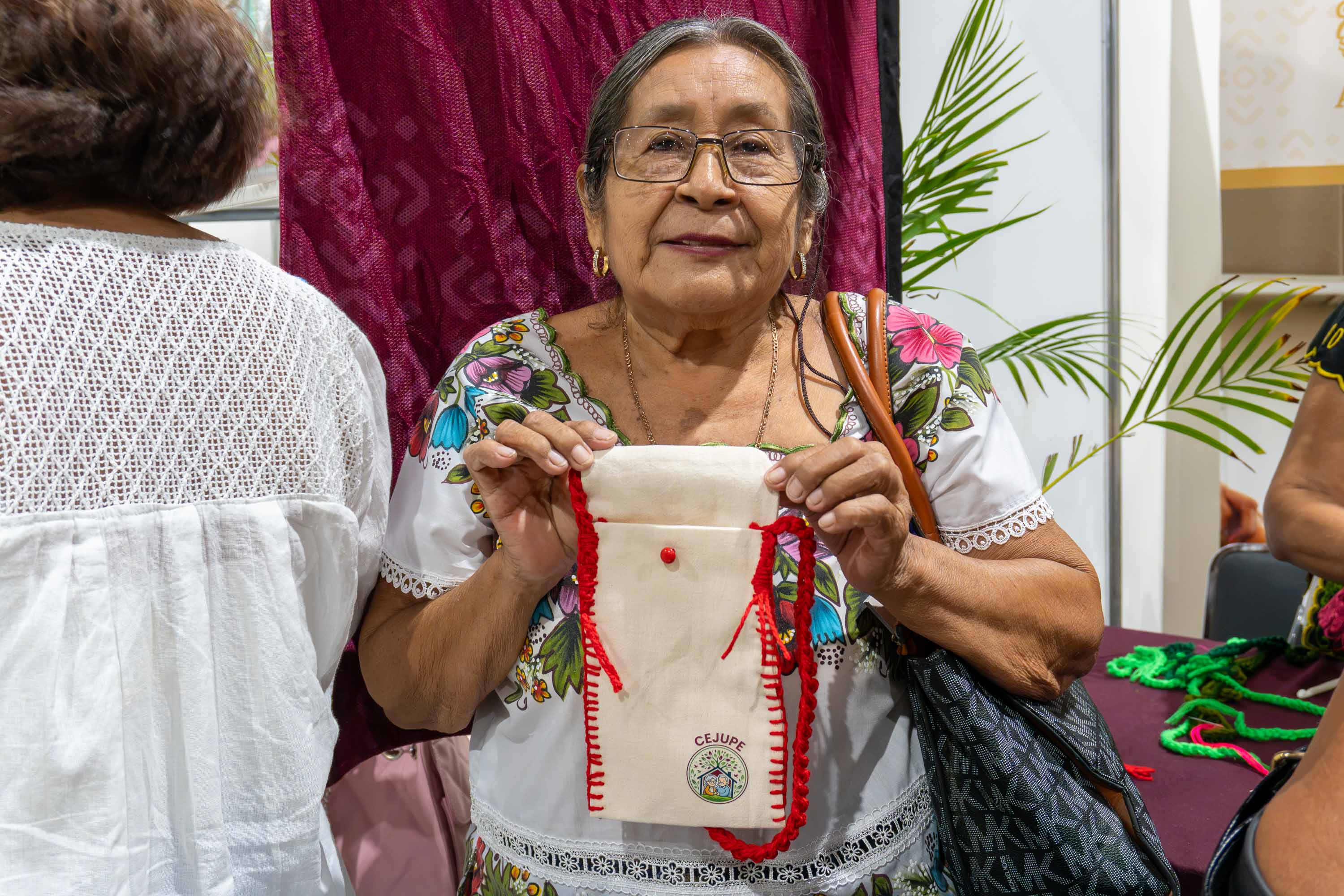CEJUPE participa en la Expo Adulto Mayor 2026