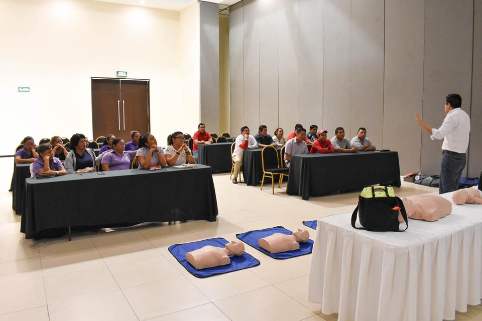 Curso de capacitación de primeros auxilios, RCP y DEA